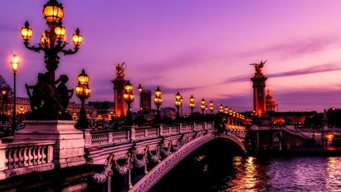 paris-2499022_1920