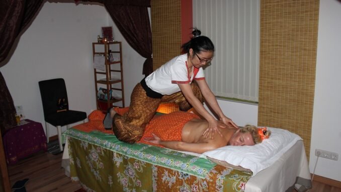 Thai massage in bangkok