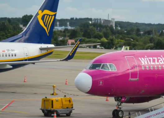 Airline-with-the-most-hidden-fees-revealed-and-it-isn-t-Ryanair-The-Sun