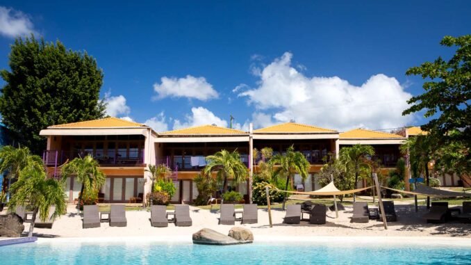 true blue grenada