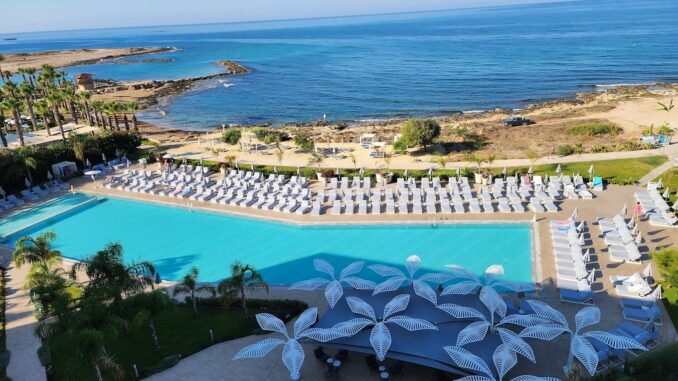 Ivi Mare by Louis Hotels