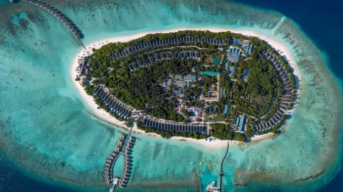 Furaveri Island Resort