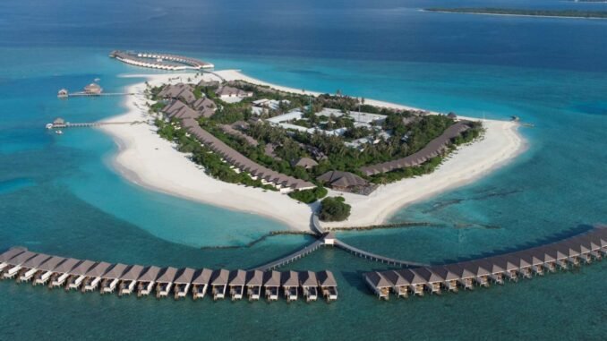 Brennia Kottefaru Maldives