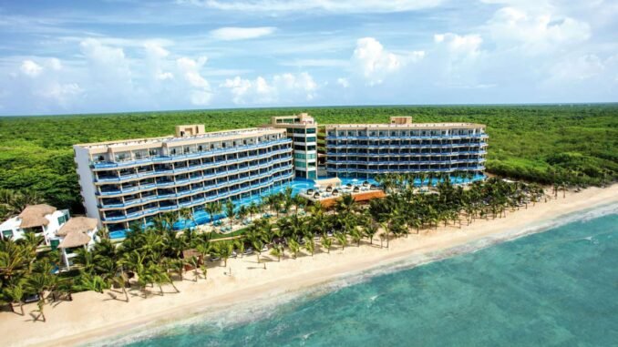 El Dorado Seaside Suites